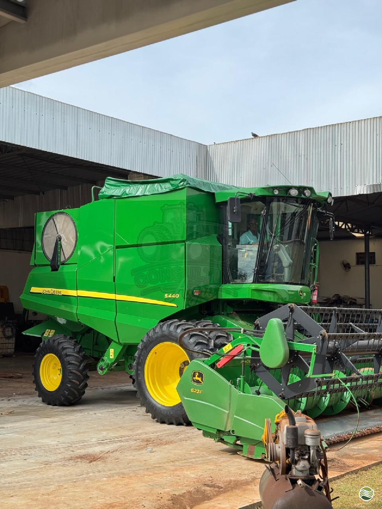 COLHEITADEIRA JOHN DEERE JOHN DEERE S440 Consulting Agro ITUVERAVA SÃO PAULO SP
